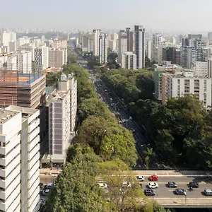 Em Novo Apartamento